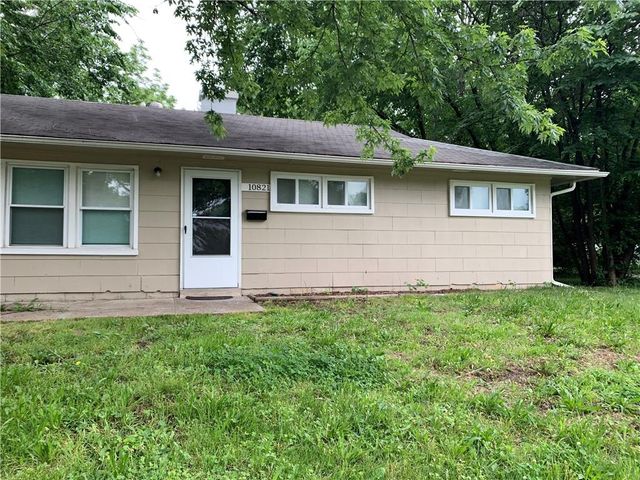 10821 BENNINGTON Avenue, Kansas City, MO 64134