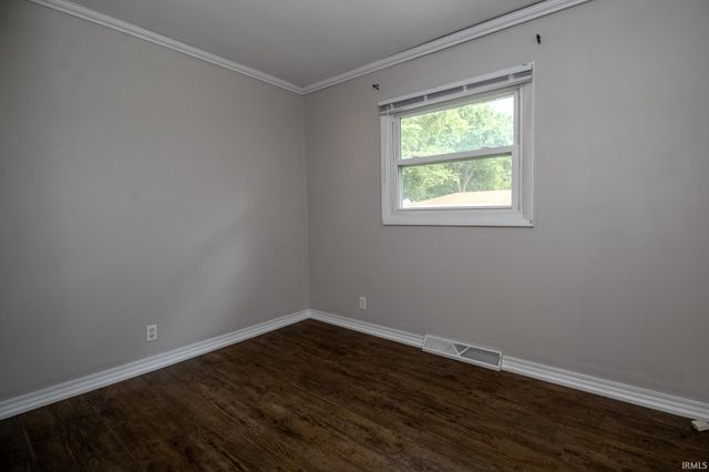 116 Sprunger Drive, Wanatah, IN 46390