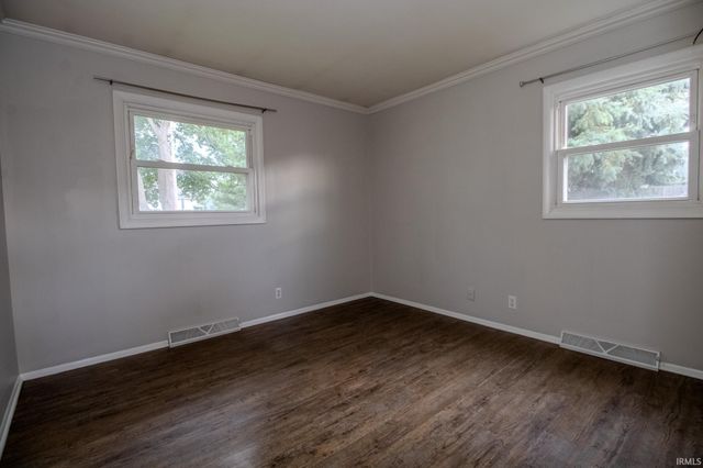 116 Sprunger Drive, Wanatah, IN 46390