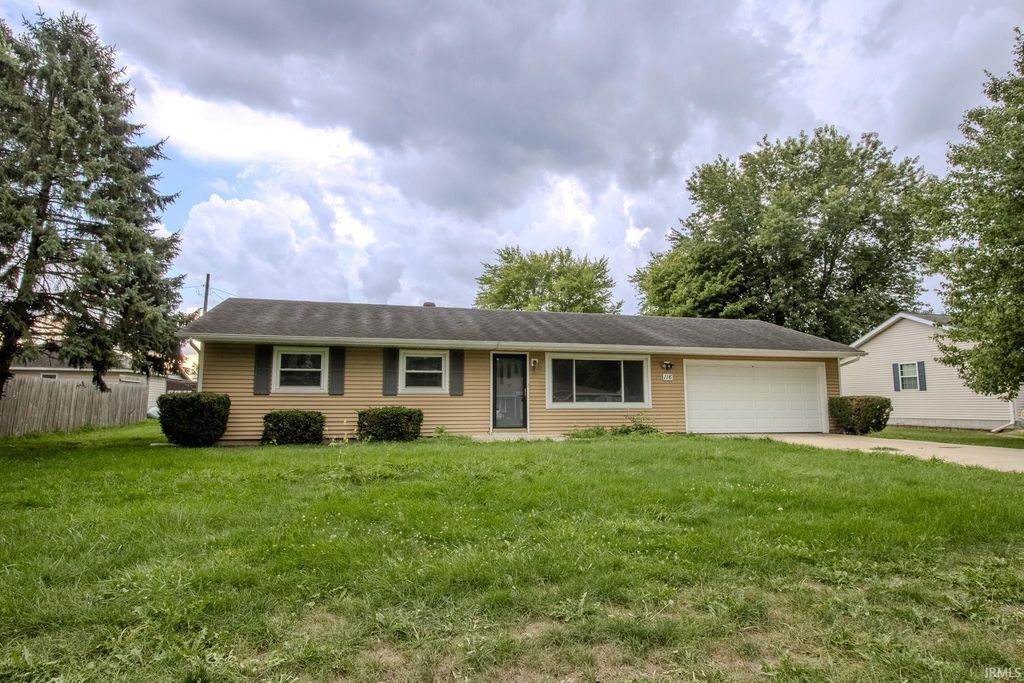 116 Sprunger Drive, Wanatah, IN 46390