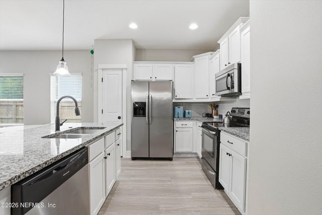 2239 PINE Place, Neptune Beach, FL 32266