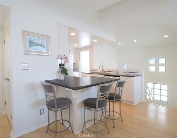 440 Marine Place, Manhattan Beach, CA 90266
