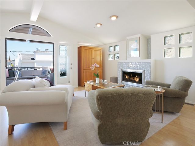 440 Marine Place, Manhattan Beach, CA 90266