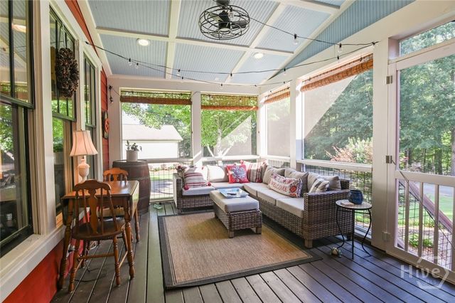 1060 Cobblestone Drive, Bogart, GA 30622