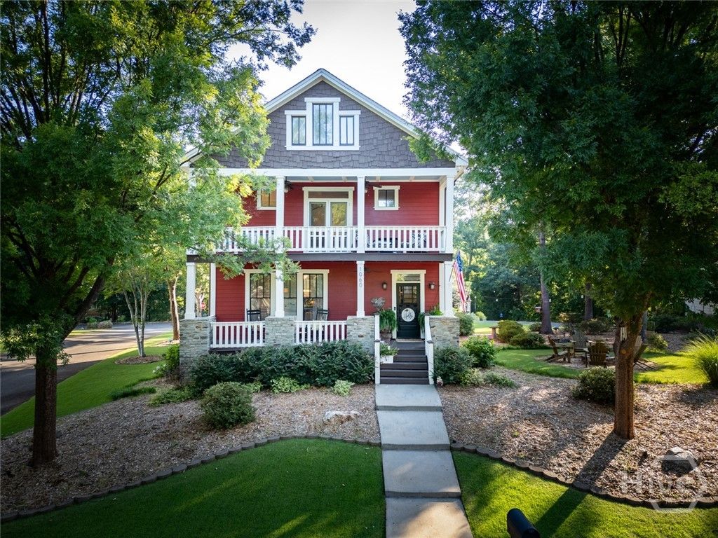 1060 Cobblestone Drive, Bogart, GA 30622
