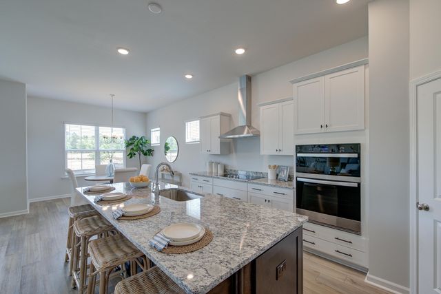 424 Kandinsky Street, Charleston, SC 29492