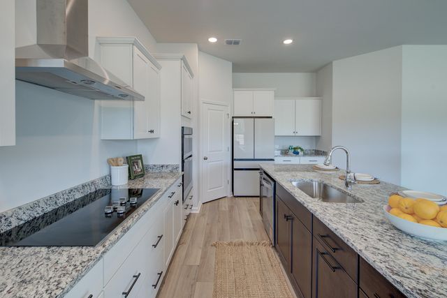 424 Kandinsky Street, Charleston, SC 29492