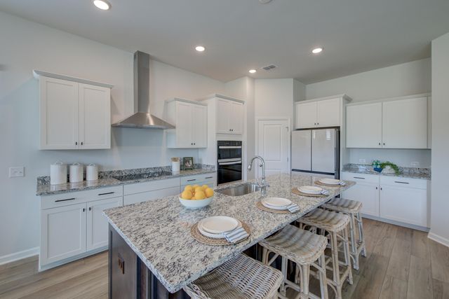 424 Kandinsky Street, Charleston, SC 29492