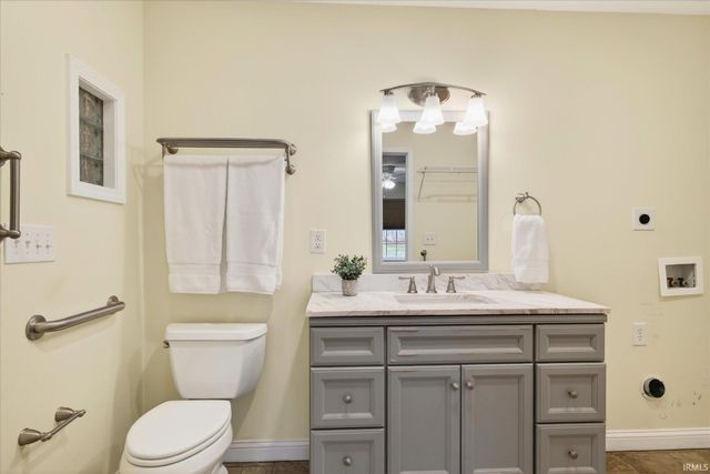 4592 N Shadow Wood Drive, Bloomington, IN 47404