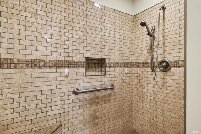 4592 N Shadow Wood Drive, Bloomington, IN 47404