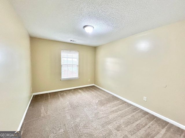 5400 Festival Avenue, Fairburn, GA 30213