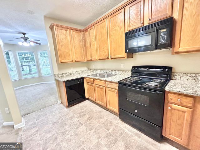 5400 Festival Avenue, Fairburn, GA 30213