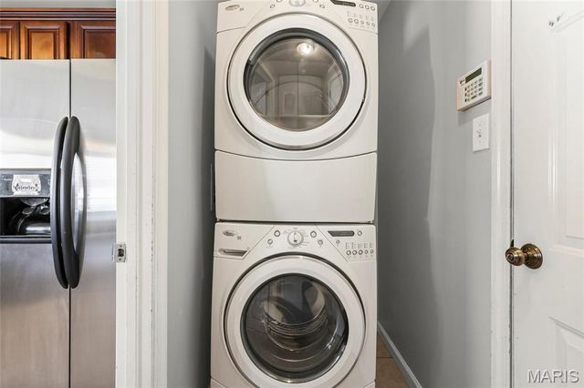 2517 Hidden Meadow Lane, Ballwin, MO 63021