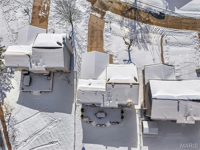 2517 Hidden Meadow Lane, Ballwin, MO 63021