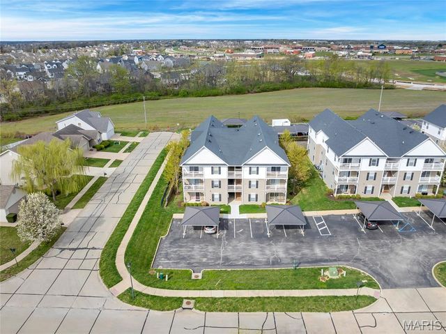 6303 Spring River Drive, O'fallon, MO 63368