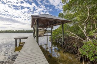 734 WEEDON DRIVE NE, St Petersburg, FL 33702