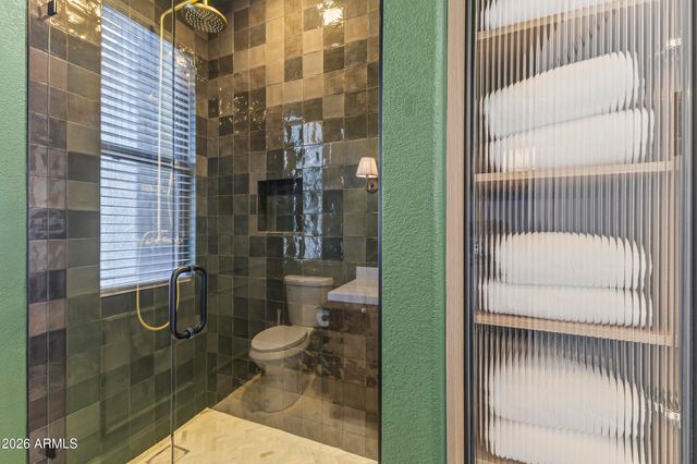 9418 W SALTER Drive, Peoria, AZ 85382