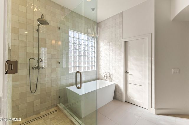 9418 W SALTER Drive, Peoria, AZ 85382