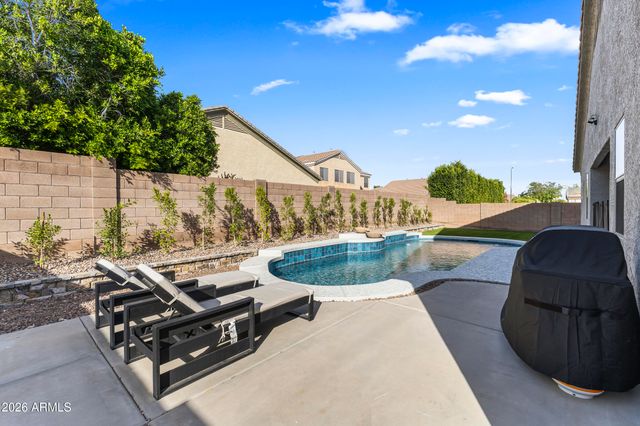 9418 W SALTER Drive, Peoria, AZ 85382