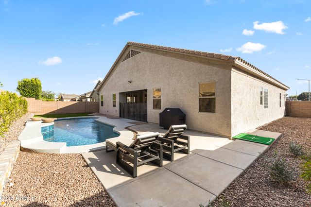 9418 W SALTER Drive, Peoria, AZ 85382