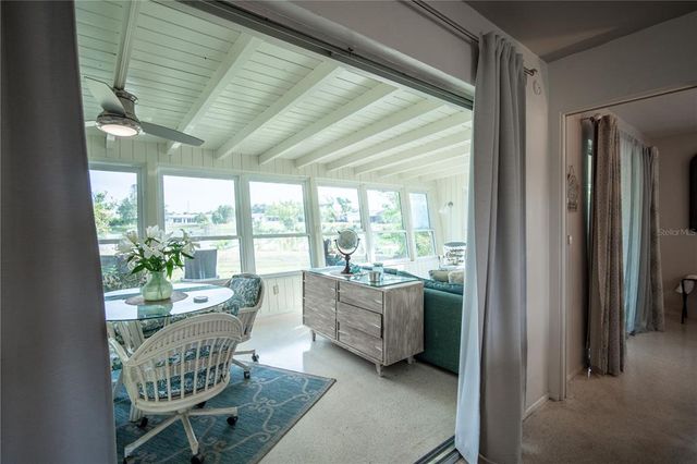 512 SHAMROCK BLVD, Venice, FL 34293