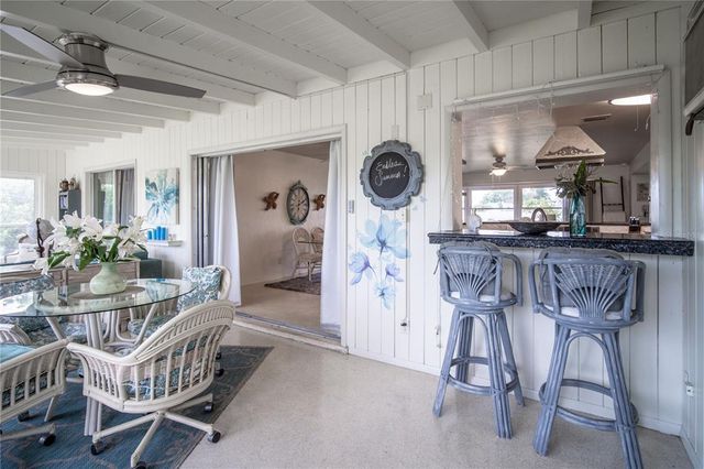 512 SHAMROCK BLVD, Venice, FL 34293