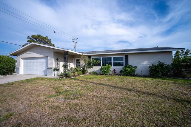 512 SHAMROCK BLVD, Venice, FL 34293