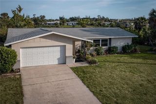 512 SHAMROCK BLVD, Venice, FL 34293