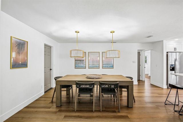 9622 OAKHURST ROAD, Seminole, FL 33776