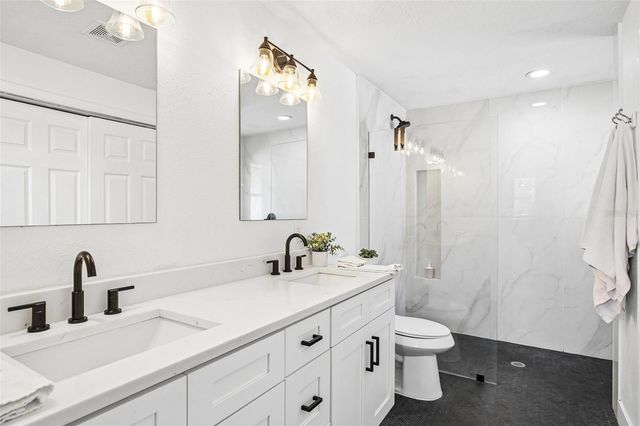 9622 OAKHURST ROAD, Seminole, FL 33776