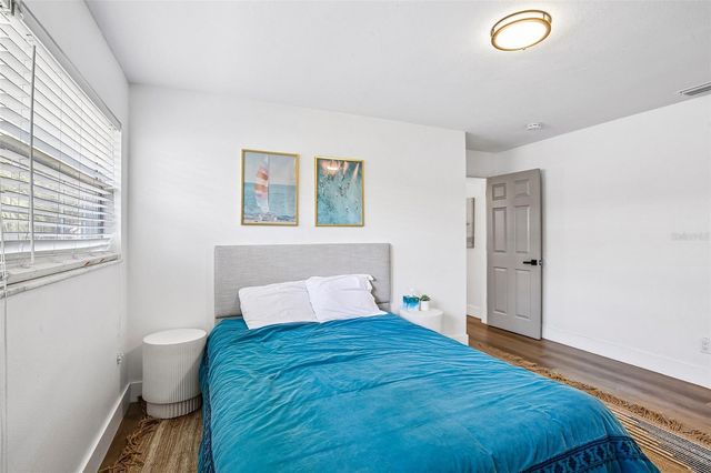 9622 OAKHURST ROAD, Seminole, FL 33776