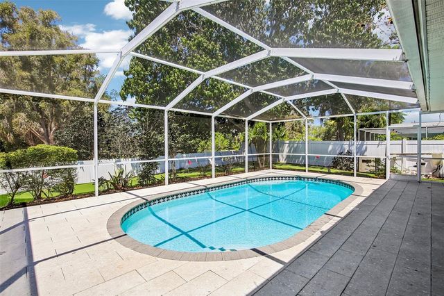 9622 OAKHURST ROAD, Seminole, FL 33776