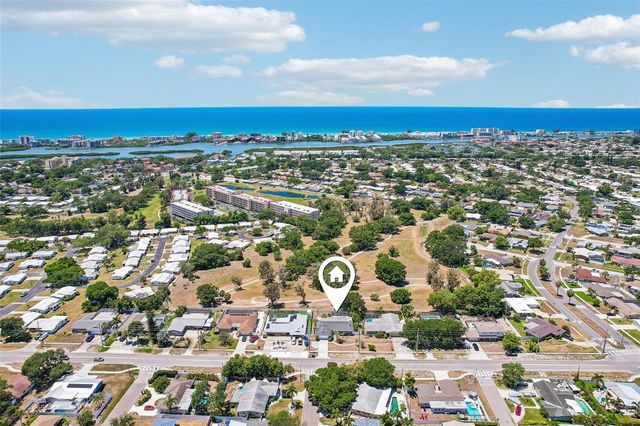 9622 OAKHURST ROAD, Seminole, FL 33776