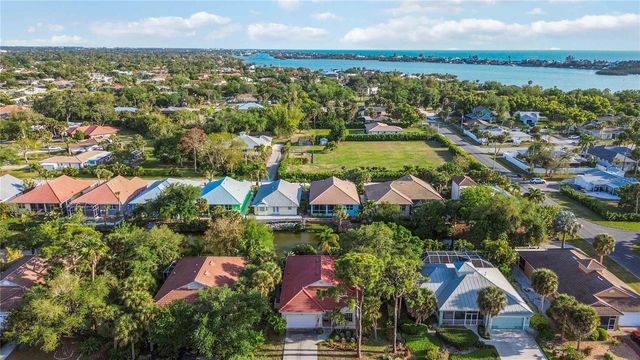 405 TORTUGA DRIVE, Nokomis, FL 34275