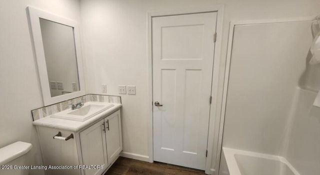 1200 Maple Leaf Court, Charlotte, MI 48813