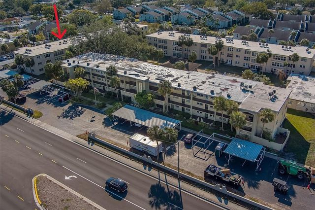 11620 PARK BOULEVARD 209, Seminole, FL 33772