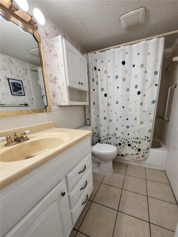 11620 PARK BOULEVARD 209, Seminole, FL 33772