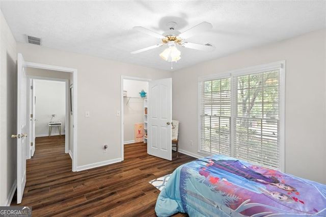 1082 SUNNY GLENN Court, Lawrenceville, GA 30043