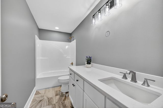 137 Buck Road, Gray, GA 31032