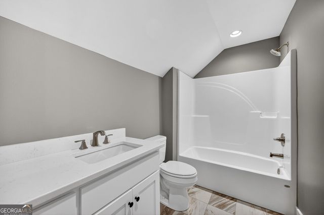 137 Buck Road, Gray, GA 31032