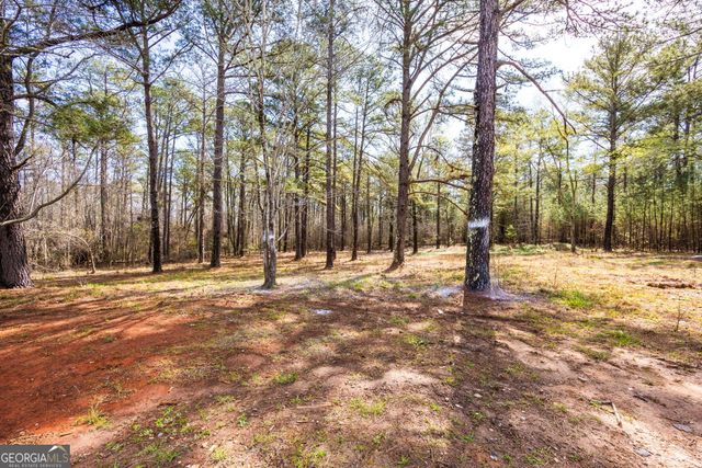 137 Buck Road, Gray, GA 31032