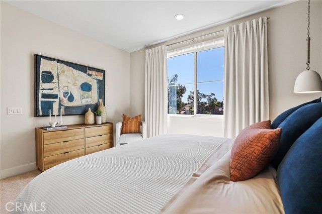 19071 Main Street 105, Huntington Beach, CA 92648