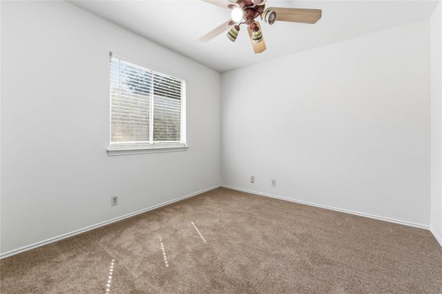 5043 Cleves ST, Round Rock, TX 78681