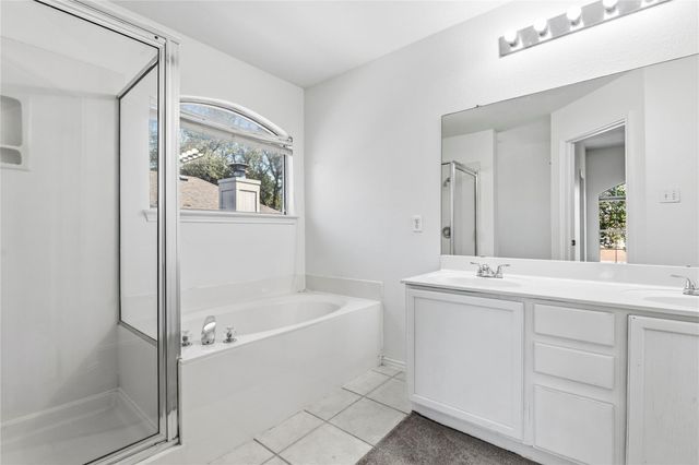 5043 Cleves ST, Round Rock, TX 78681