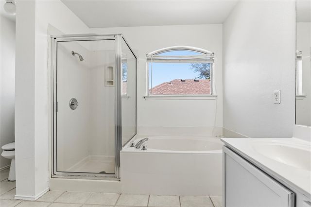 5043 Cleves ST, Round Rock, TX 78681