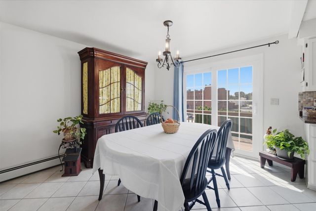 680 N Underwood St, Fall River, MA 02720