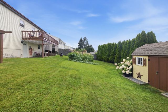 680 N Underwood St, Fall River, MA 02720