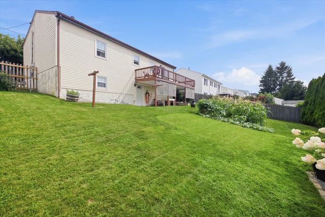 680 N Underwood St, Fall River, MA 02720