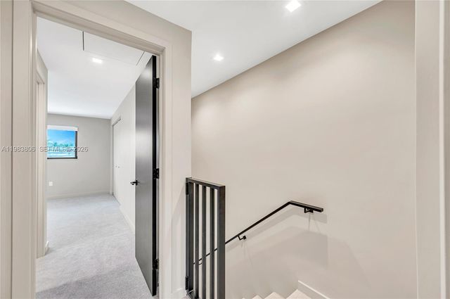 2211 NE 122nd St 2211, North Miami, FL 33181