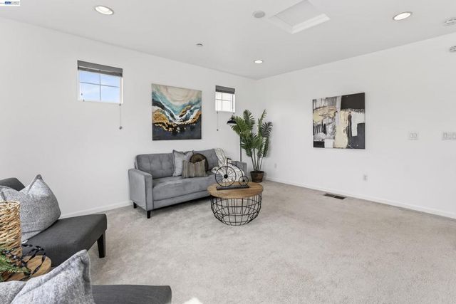 538 Citadelle Ln, San Jose, CA 95116